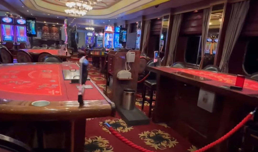 Queen Mary 2 Cruise Ship Casino & Pokies Guide